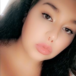 Meet your Posher, Sierra